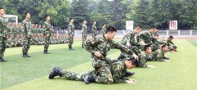專科軍校有哪些 ??栖娦S心男? width=