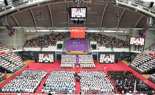 羨慕清華大學(xué)開學(xué)典禮，你也有機(jī)會(huì)上自考名校本科