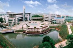 武漢商學院校園風光2